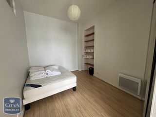  Appartement à louer 2 pièces 42 m²