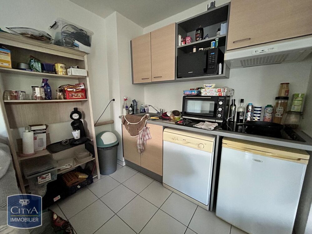 location Appartement - 3 pièce(s) - 57 m² Frontenay-Rohan-Rohan (79270)