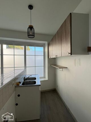  Appartement � louer 5 pi�ces 80 m�