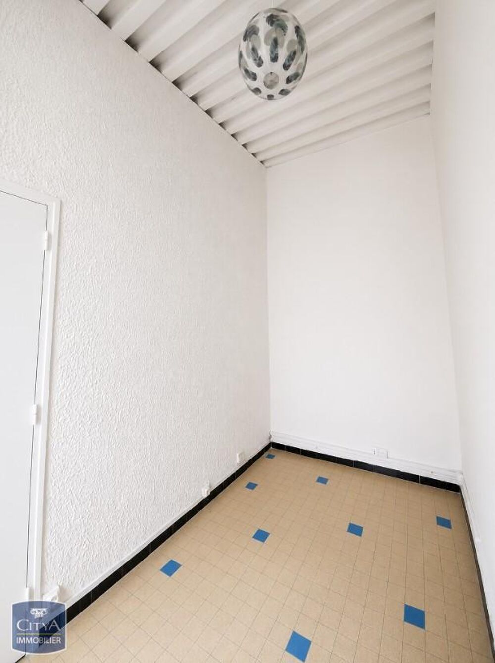 location Appartement - 2 pièce(s) - 33 m² Lyon 1