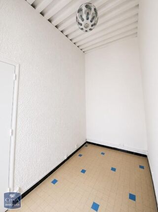  Appartement à louer 2 pièces 33 m²