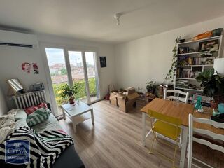  Appartement à louer 2 pièces 38 m²