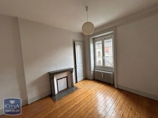  Appartement à louer 4 pièces 71 m²