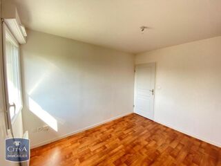  Appartement à louer 2 pièces 46 m²