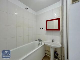  Appartement à louer 3 pièces 59 m²