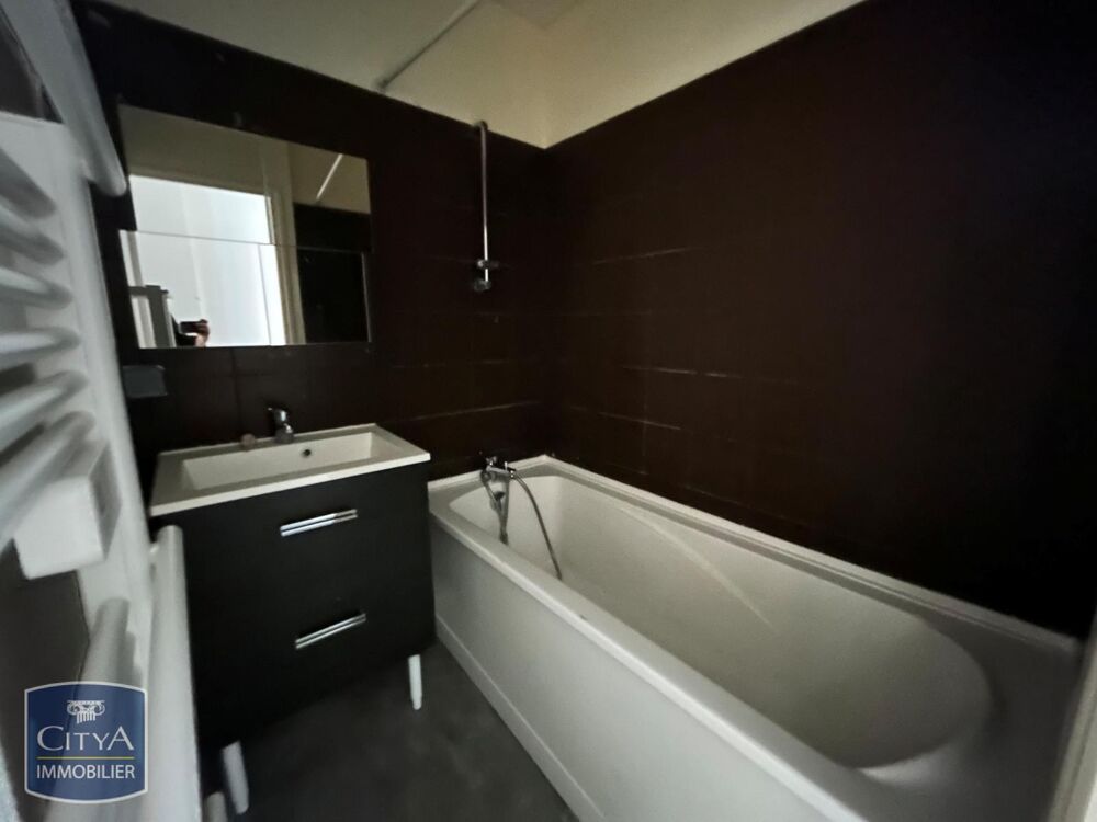 location Appartement - 2 pièce(s) - 61 m² Lille (59000)