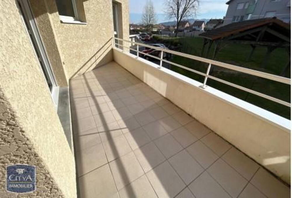 Appartement T4 de 75 m² à Rumilly Situé au 1er étage d'u....