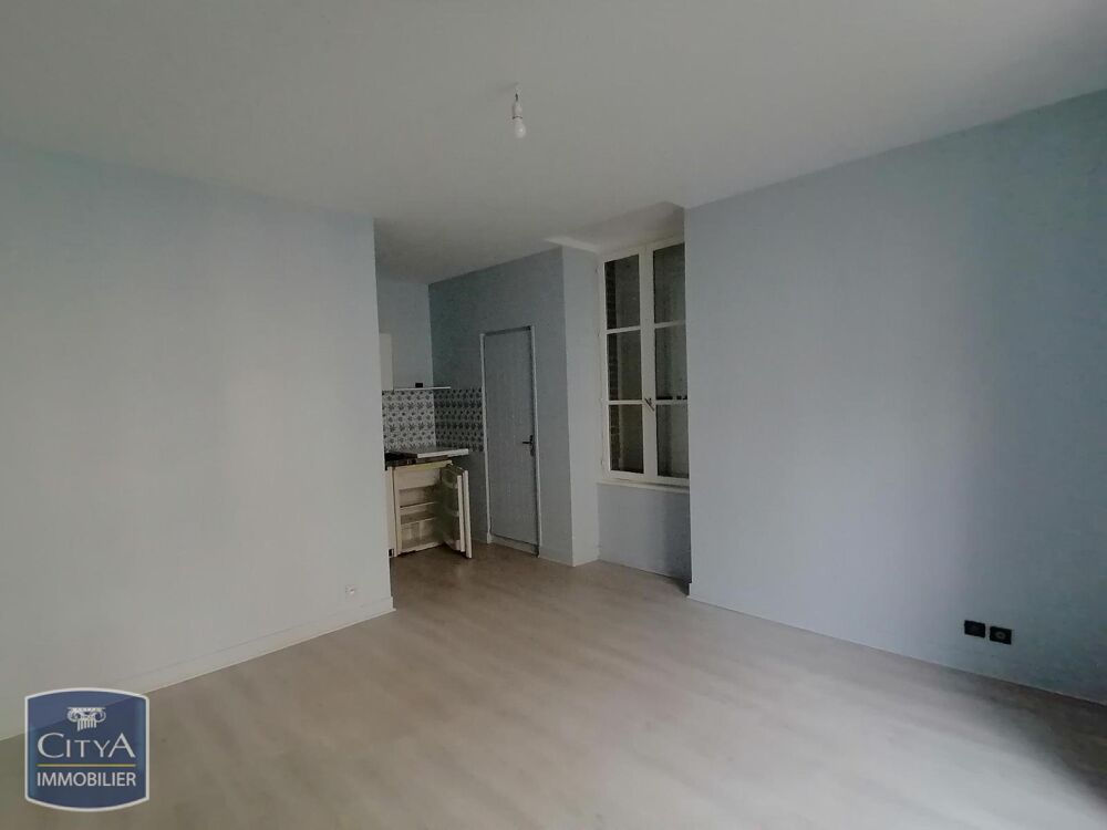 À LOUER : Appartement T1 situé dans la charmante ville d....
