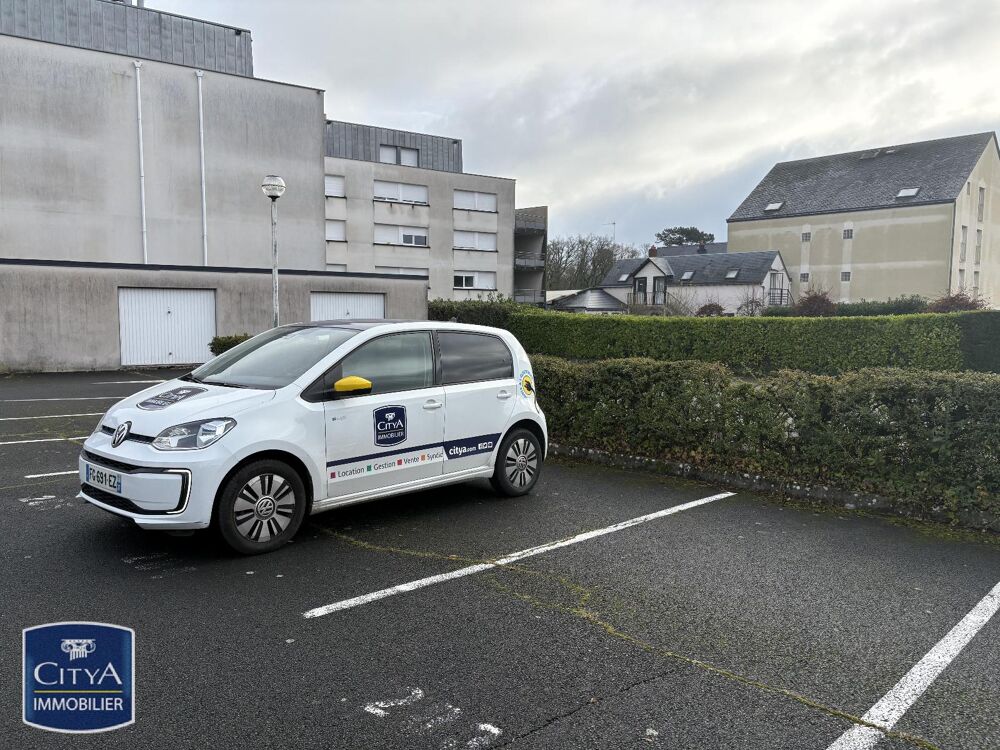 location Parking / Garage Tours (37200)