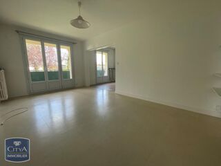  Appartement à louer 4 pièces 78 m²