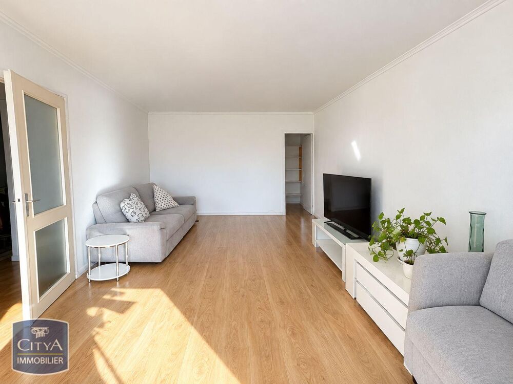 location Appartement - 2 pièce(s) - 65 m² Voiron (38500)