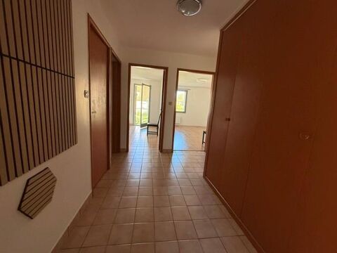   Location Appartement Appartement - 2 pièce(s) - 53 m²