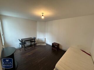  Appartement à louer 1 pièce 21 m²