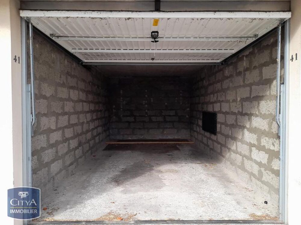 location Parking / Garage �chirolles (38130)