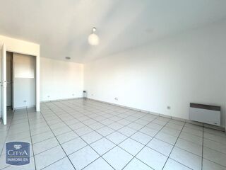  Appartement à louer 1 pièce 35 m²