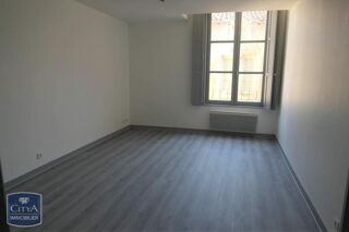  Appartement à louer 3 pièces 57 m²