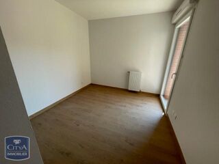 Appartement à louer 3 pièces 60 m²
