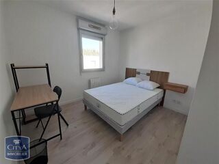  Appartement à louer 4 pièces 72 m²