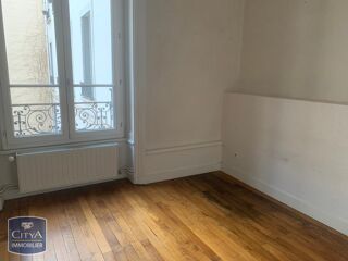  Appartement à louer 4 pièces 89 m²