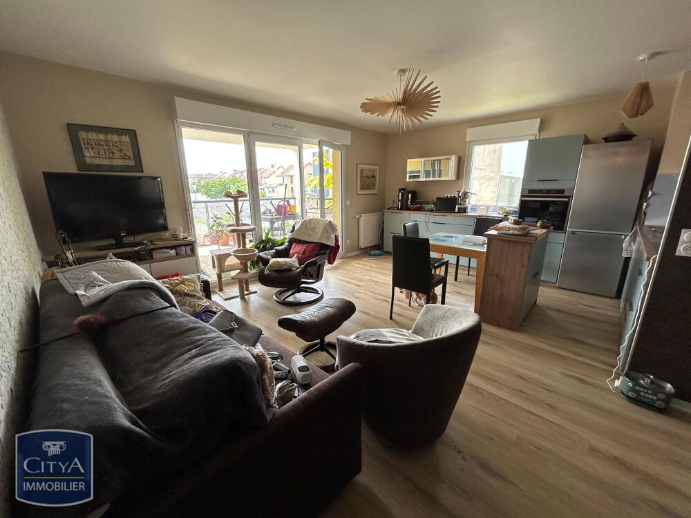 location Appartement - 4 pièce(s) - 80 m² Le Mans (72000)