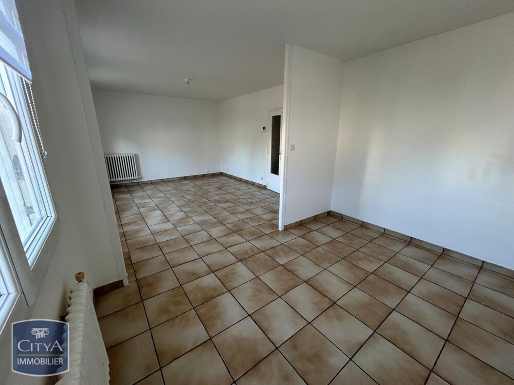 Aéroport - À LOUER : Découvrez cet élégant appartement T....
