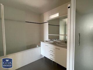  Appartement � louer 3 pi�ces 83 m�