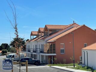  Appartement à louer 2 pièces 45 m²