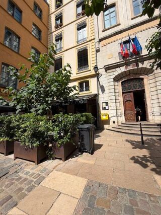  Appartement à louer 2 pièces 51 m²