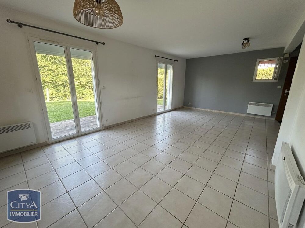 location Maison - 4 pièce(s) - 88 m² Cambo-les-Bains (64250)