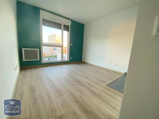  Appartement à louer 1 pièce 19 m²