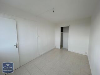  Appartement à louer 3 pièces 58 m²