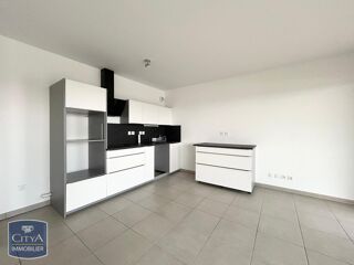  Appartement � louer 4 pi�ces 91 m�