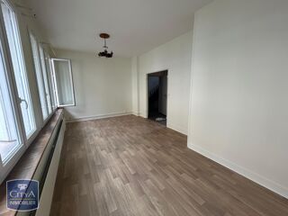  Appartement à louer 3 pièces 46 m²