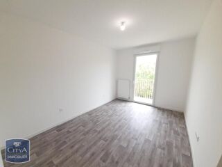  Appartement à louer 3 pièces 64 m²