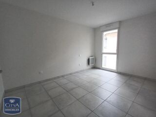  Appartement à louer 2 pièces 37 m²