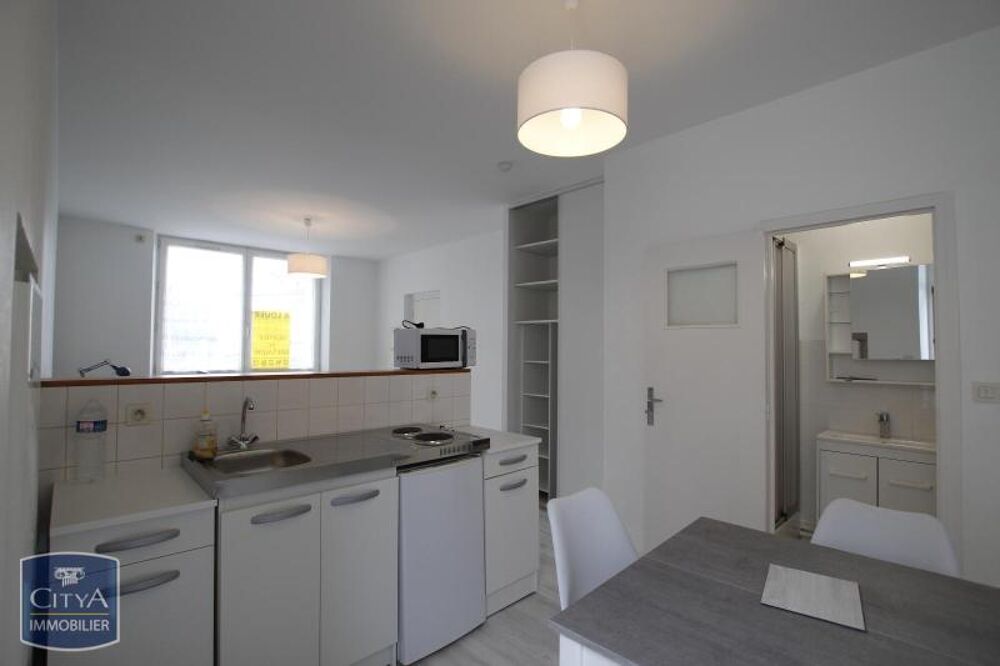 location Appartement - 1 pièce(s) - 27 m² Saint-Brieuc (22000)