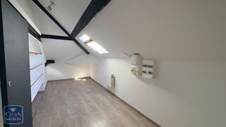  Appartement à louer 3 pièces 32 m²