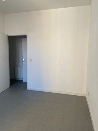  Appartement à louer 2 pièces 48 m²