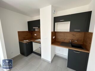  Appartement à louer 3 pièces 63 m²