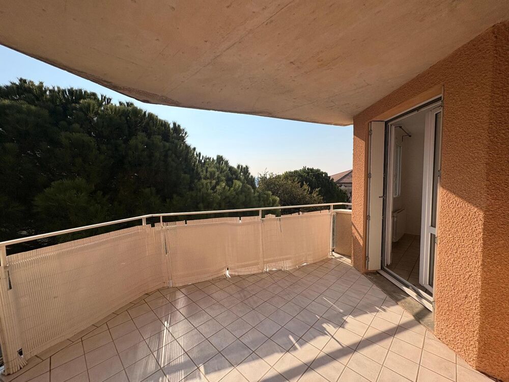 location Appartement - 2 pièce(s) - 74 m² Aubenas (07200)