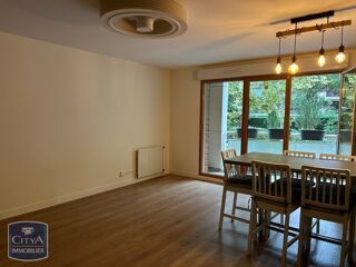  Appartement à louer 3 pièces 71 m²