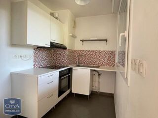  Appartement à louer 3 pièces 61 m²