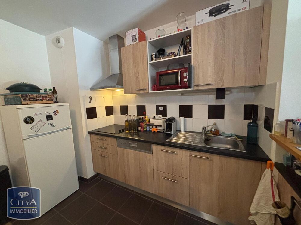 À LOUER : APPARTEMENT T3 NON MEUBLE + BALCON + PARKING -....