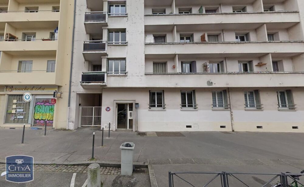 location Parking / Garage Lyon 7