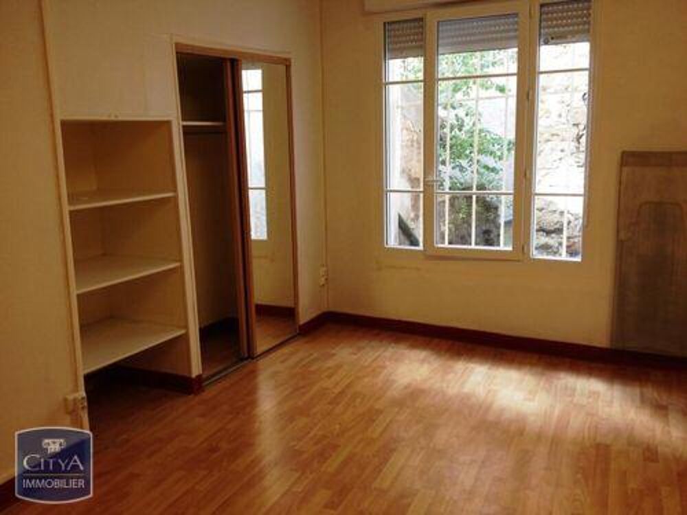 À LOUER : Appartement T1 situé à Château-Thierry. L'appa....