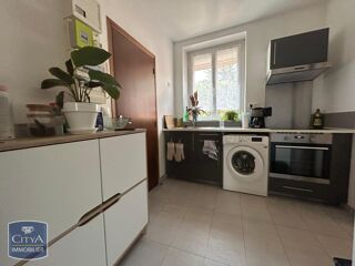  Appartement à louer 1 pièce 32 m²