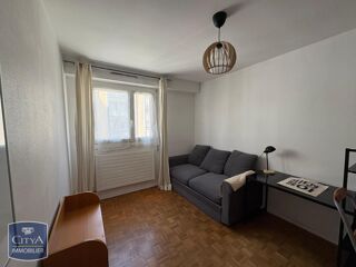  Appartement à louer 1 pièce 23 m²