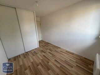  Appartement à louer 3 pièces 64 m²