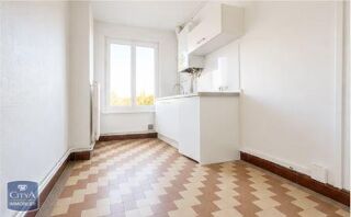  Appartement à louer 2 pièces 42 m²