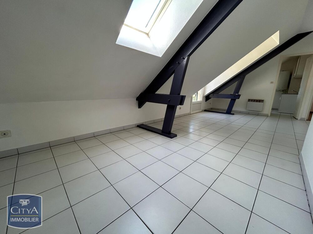 A LOUER - T2 de 32 m² à Epernon (28230) Découvrez cet ap....